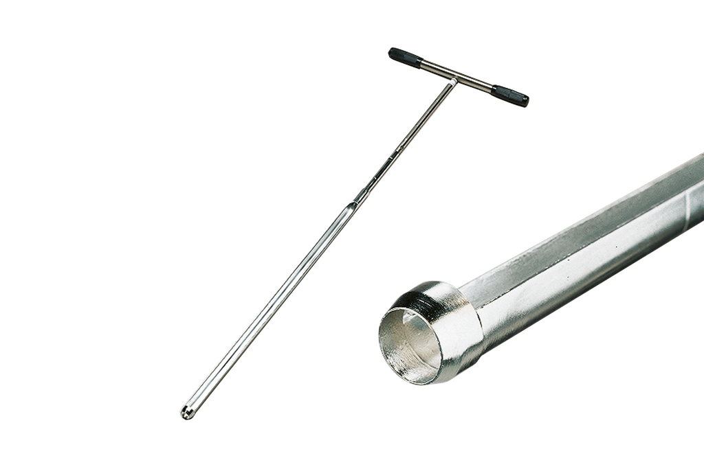Two-piece gouge auger model P